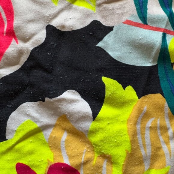 Rash Guard - Picture 3 of 3